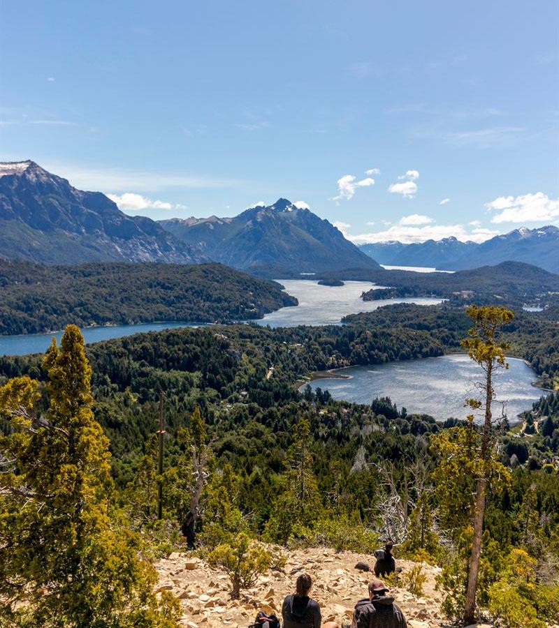 Trekking in Bariloche: trails for families and couples